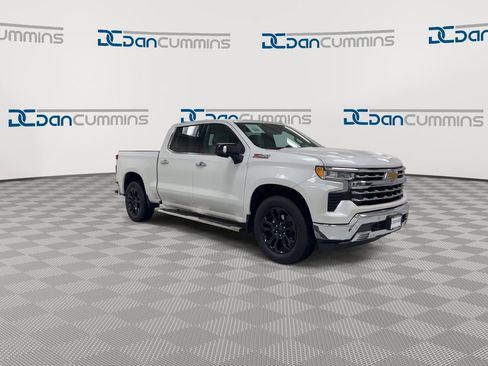 Used 2022 Chevrolet Silverado 1500 LTZ image 2