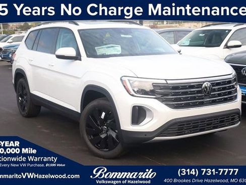 New 2026 Volkswagen Atlas SE image 1