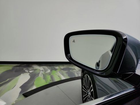 Used 2019 BMW 530i 530i w/ Convenience Package image 16