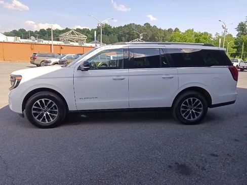 Used 2025 Ford Expedition Max Platinum AWD/4WD image 6