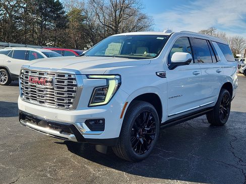 New 2026 GMC Yukon Denali w/ Sun & Power Step Package image 2