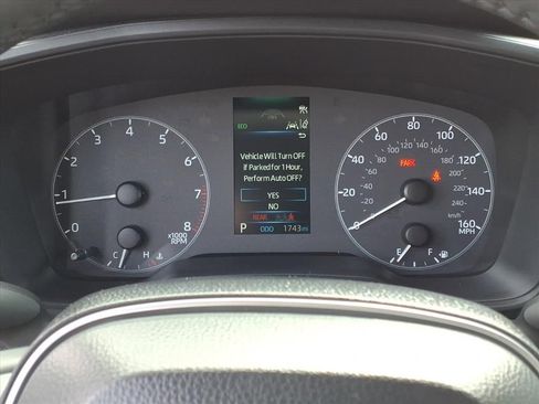 Certified 2025 Toyota Corolla SE image 16