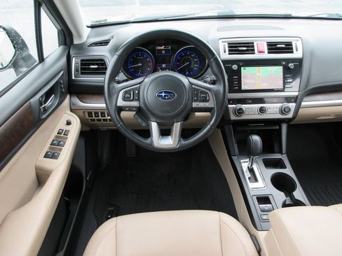 Used 2016 Subaru Outback 2.5i Limited AWD/4WD image 15