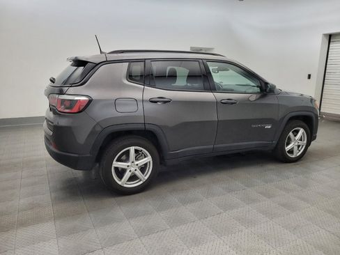 Used 2018 Jeep Compass Sport w/ Tech Group FWD image 10