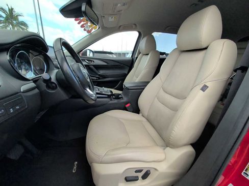 Used 2022 MAZDA CX-9 Touring image 13