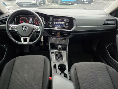Used 2020 Volkswagen Jetta S image 5