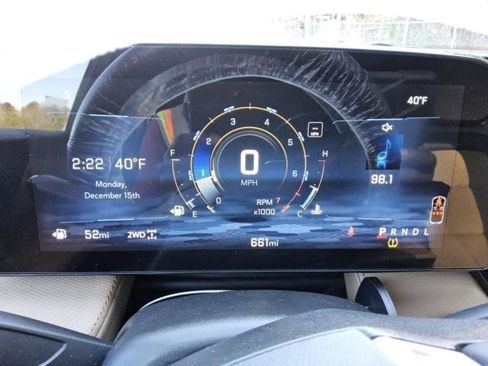 Used 2025 Chevrolet Equinox ACTIV w/ Safety and Technology Package image 8