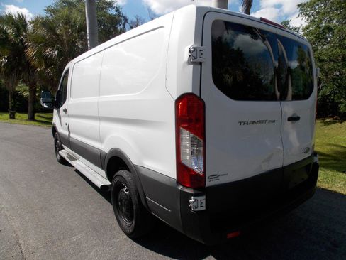 Used 2015 Ford Transit 250 130 Low Roof w/ Exterior Upgrade Package image 5
