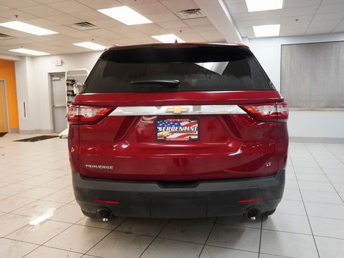 Used 2018 Chevrolet Traverse LT image 13