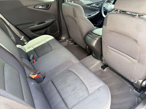 Used 2024 Chevrolet Malibu RS FWD image 30