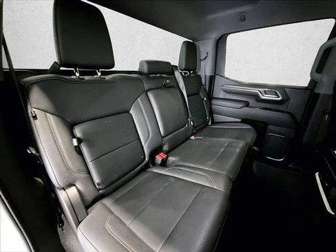 Used 2022 Chevrolet Silverado 1500 LTZ RWD image 29