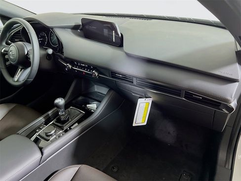 New 2026 MAZDA MAZDA3 2.5 S Premium image 23