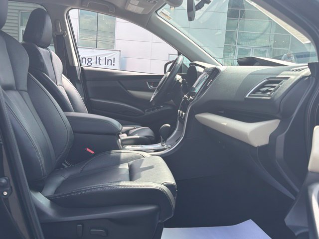 Used 2022 Subaru Ascent Limited AWD/4WD image 43