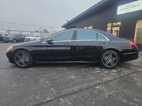 Used 2015 Mercedes-Benz S 550 4dr Sdn S 550 4MATIC w/ Sport Package image 8