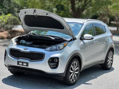 Used 2018 Kia Sportage EX AWD/4WD image 41