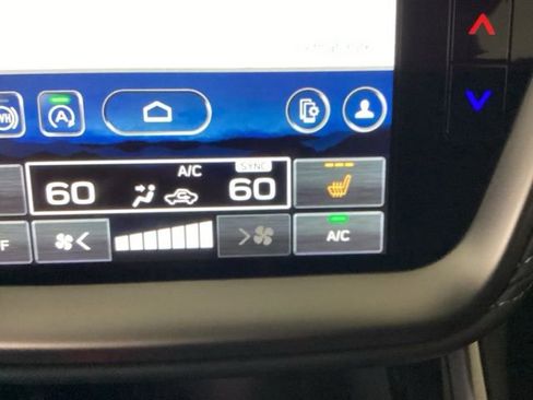 Used 2025 Subaru Outback Premium w/ Popular Package #1A image 25