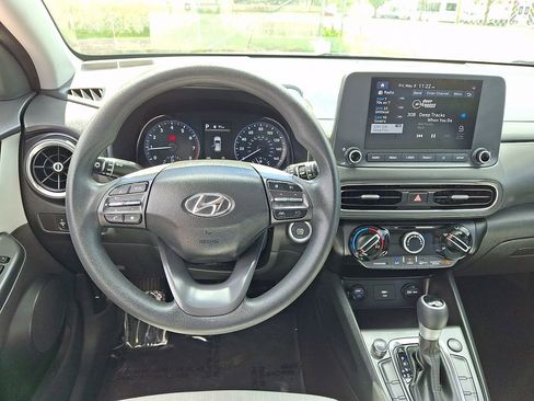 Certified 2023 Hyundai Kona SEL AWD/4WD image 16