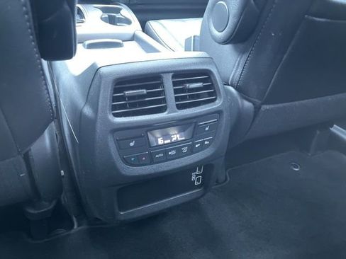 Used 2020 Honda Pilot Black Edition image 23