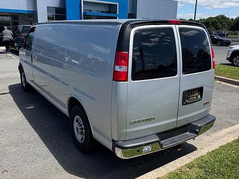 Used 2019 GMC Savana 2500 Extended w/ Enhanced Convenience Package RWD image 10