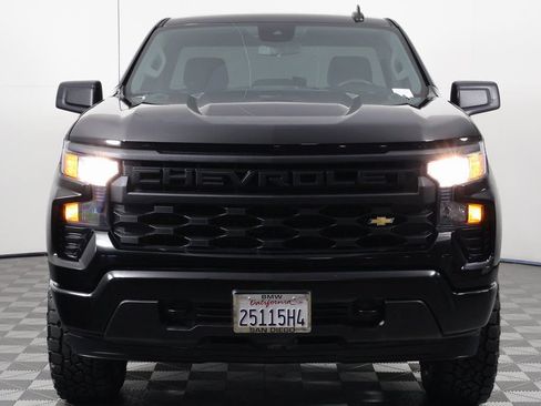 Used 2025 Chevrolet Silverado 1500 W/T RWD image 2