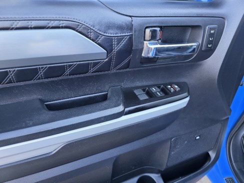 Used 2020 Toyota Tundra Platinum image 31