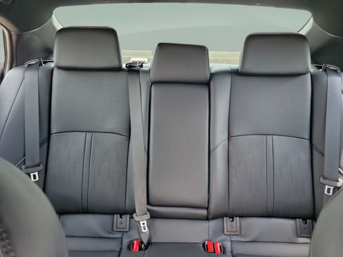 Used 2025 Toyota Camry XSE FWD image 9