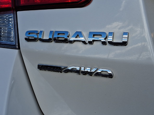 Used 2014 Subaru Legacy 2.5i Premium AWD/4WD image 30