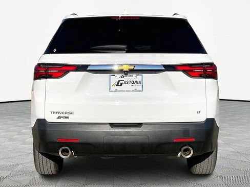 Used 2023 Chevrolet Traverse LT image 6