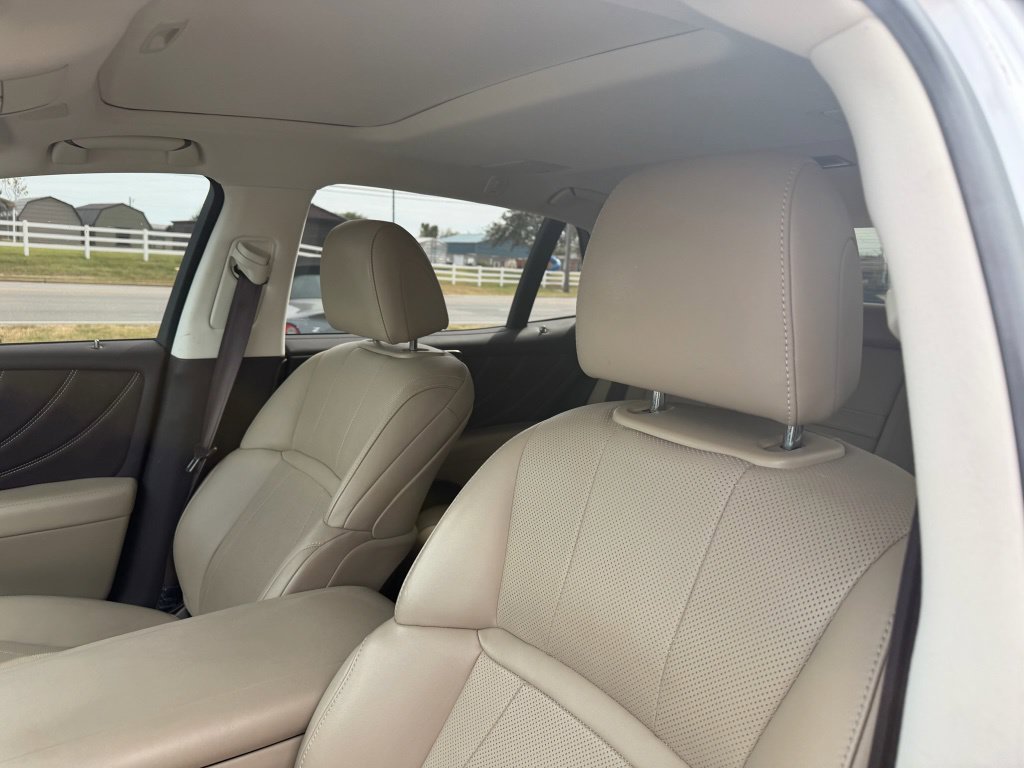 Used 2018 Lexus LS 500 w/ Accessory Package (Z1) RWD image 10