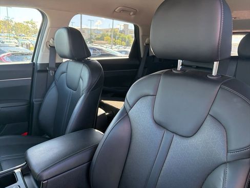 Certified 2021 Kia Sorento S image 10