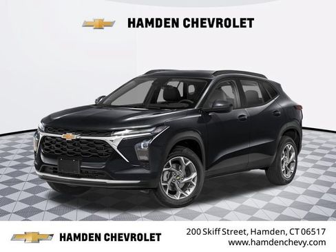 Used 2024 Chevrolet Trax RS w/ Sunroof Package FWD image 1