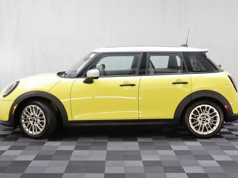 Certified 2025 MINI Cooper S image 4