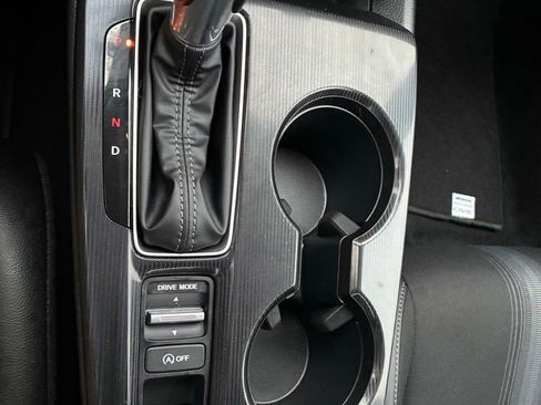 Used 2025 Honda Civic Sport image 30