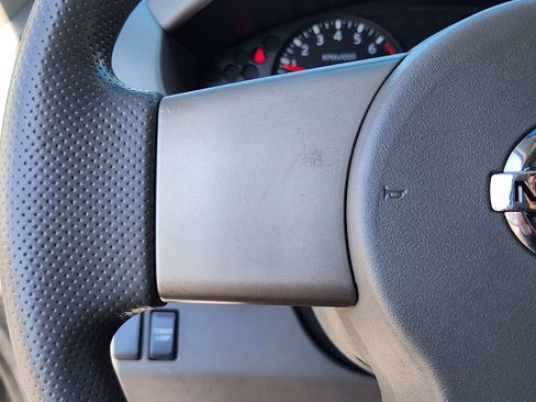 Used 2006 Nissan Frontier SE w/ (P01) Power Pkg AWD/4WD image 23