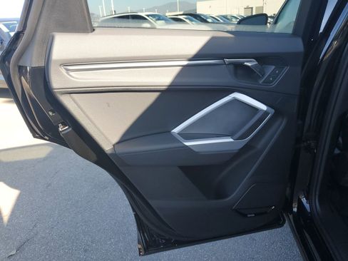 Used 2025 Audi Q3 2.0T Premium Plus w/ Premium Plus Package image 17