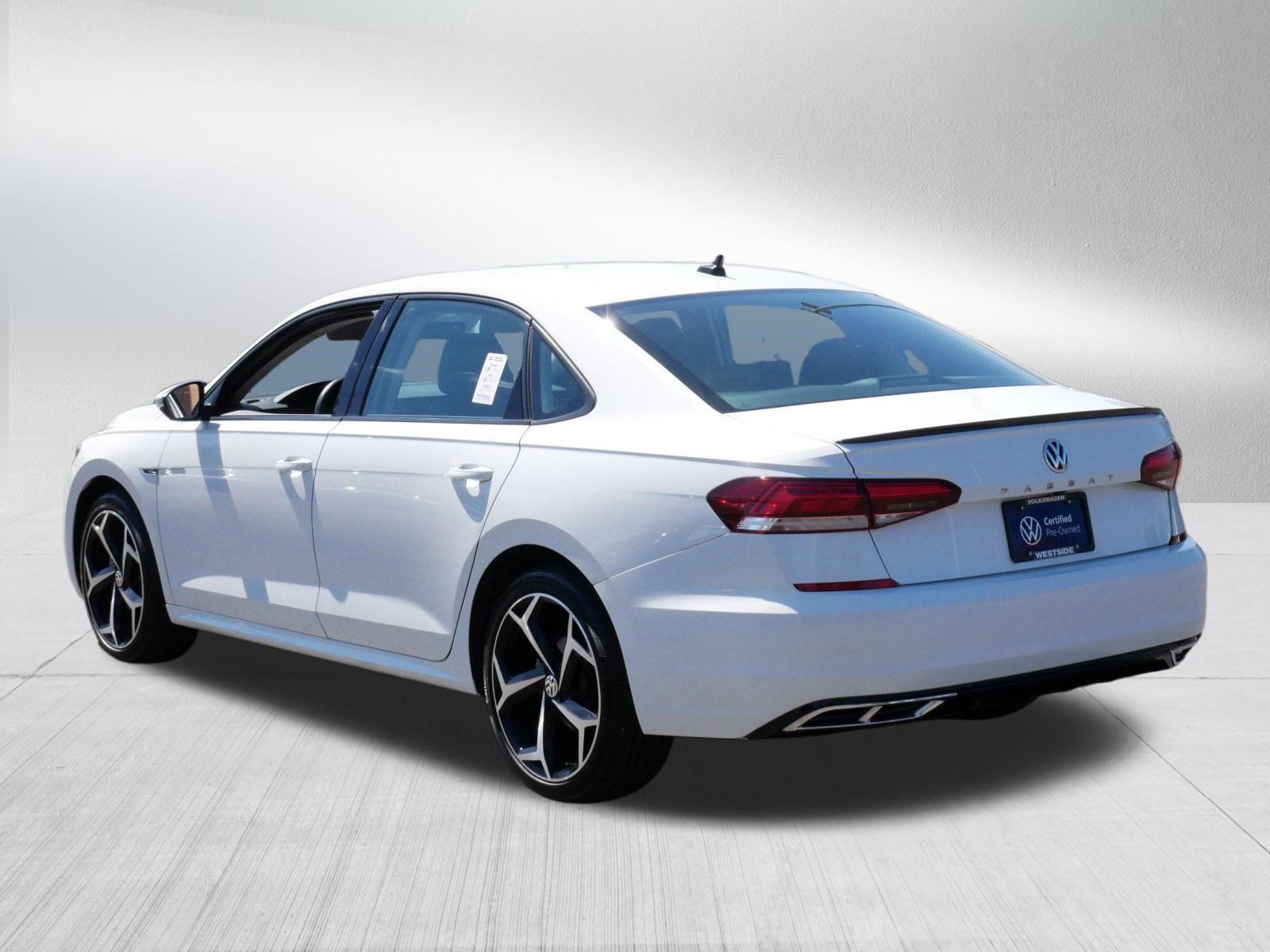 Certified 2020 Volkswagen Passat 2.0T R-Line FWD image 5