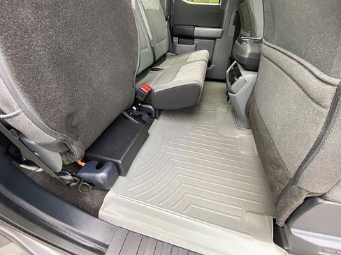 Certified 2022 Ford F150 XLT w/ Equipment Group 302A High image 39