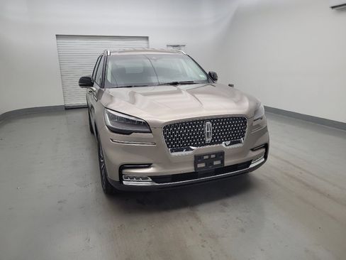 Used 2020 Lincoln Aviator Reserve w/ Elements Package Plus AWD/4WD image 14