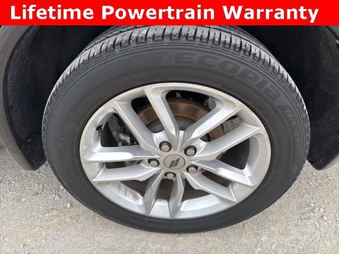 Used 2023 Dodge Durango GT image 30