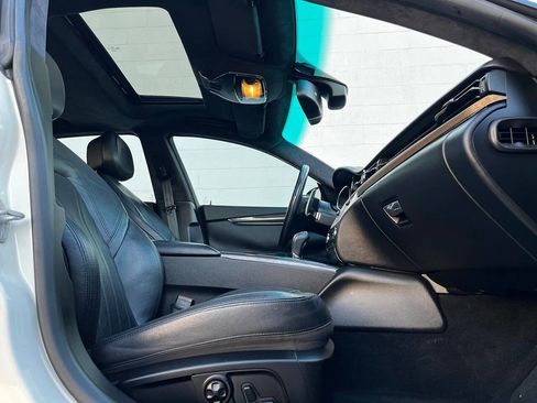 Used 2014 Maserati Quattroporte GTS image 2