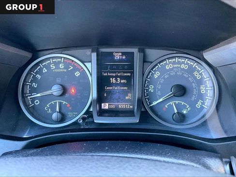 Used 2021 Toyota Tacoma TRD Sport image 26