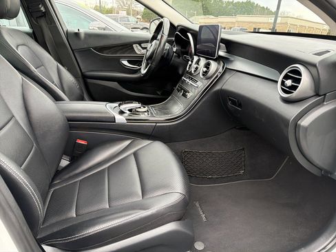 Used 2016 Mercedes-Benz C 300 4MATIC Sedan image 15
