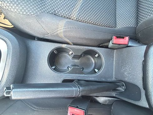 Used 2013 Volkswagen Jetta S FWD image 19