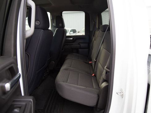 Certified 2024 Chevrolet Silverado 2500 Custom w/ Custom Value Package image 21