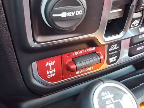 Used 2024 Jeep Wrangler Unlimited Rubicon 392 AWD/4WD image 13