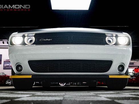 Used 2023 Dodge Challenger R/T w/ T/A Package image 58