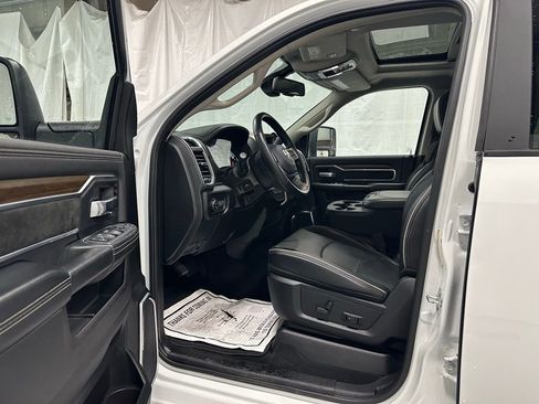 Used 2024 RAM 2500 Laramie image 10