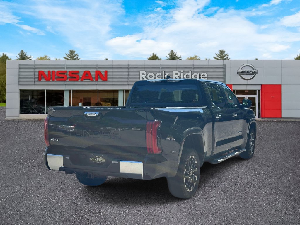 Used 2022 Toyota Tundra Limited w/ Power Package AWD/4WD image 5