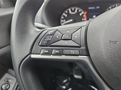 Used 2020 Nissan Sentra S image 20