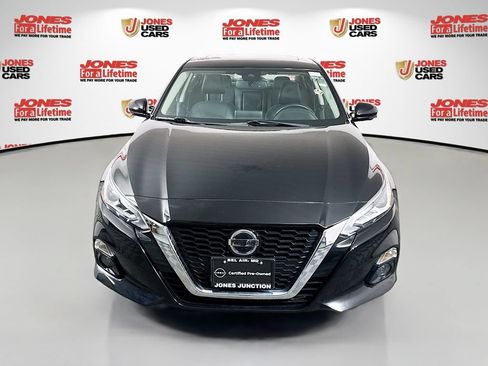 Certified 2019 Nissan Altima 2.0 Platinum FWD image 14